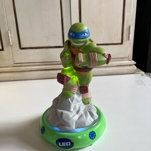 Teenage Mutant Ninja Turtles Leonardo Night Light 2015 Peachtree Kid’s Room